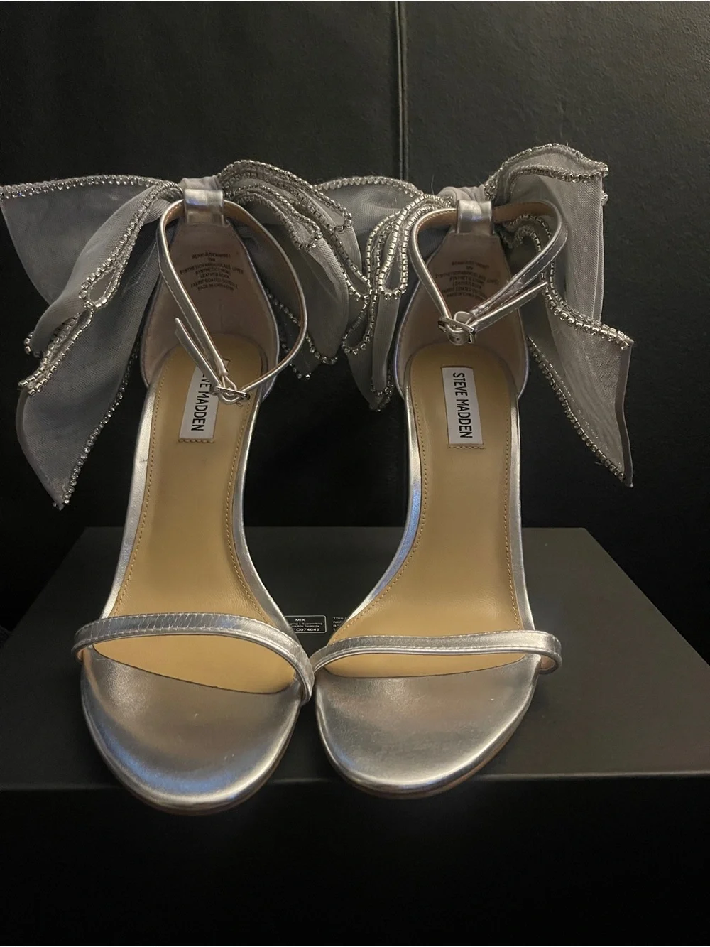 Steve Madden Women’s Back Bow BENNI SILVER RHINESTONES Heels Sz 10 NWOB